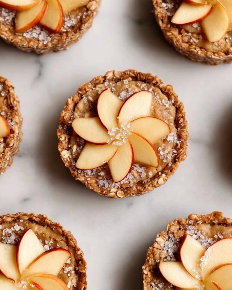 Tasty Baked Apple Cinnamon Oatmeal Cups Recipe