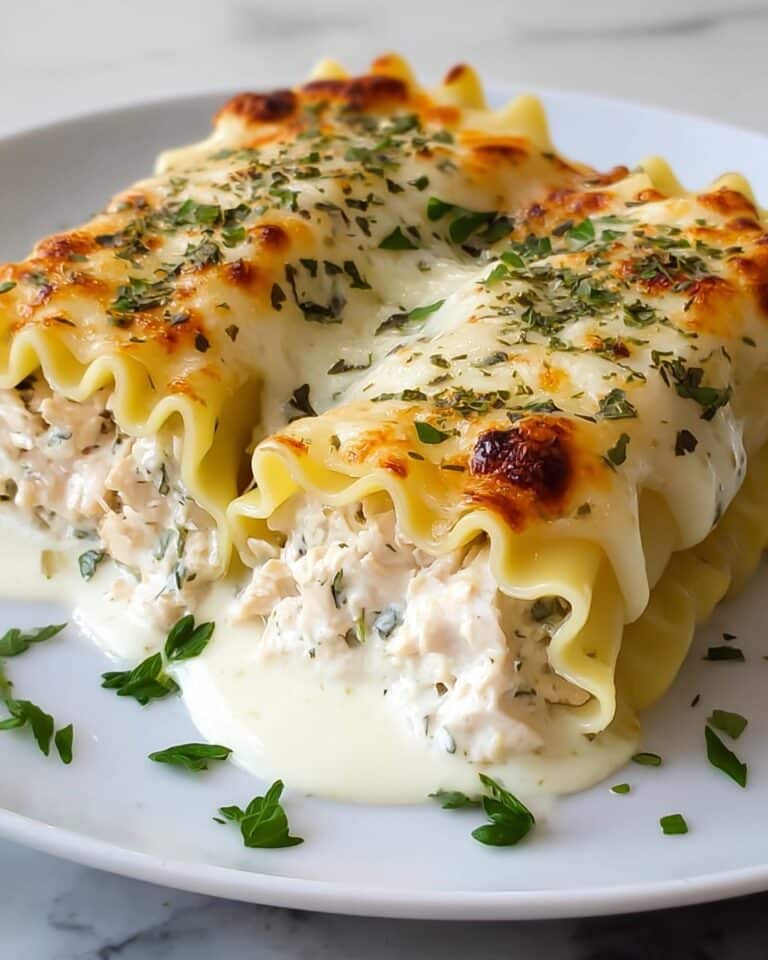 Chicken Alfredo Lasagna Rolls Recipe